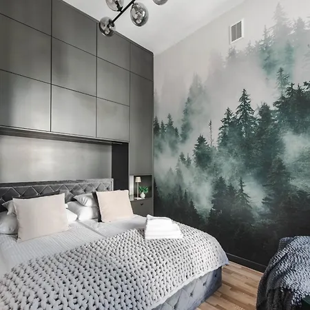 4 In A Beautiful Historic Old Town Building Occupy Whole Floor Apartament