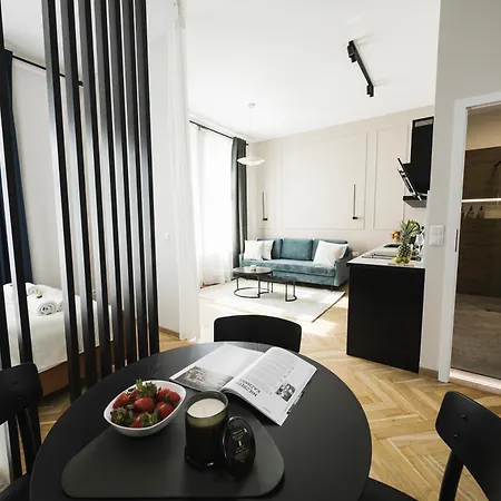 Daire 4 In A Beautiful Historic Old Town Building Occupy Whole Floor Krakow
