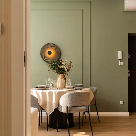 Daire 4 In A Beautiful Historic Old Town Building Occupy Whole Floor *